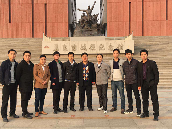 源碼太陽能路燈，太陽能路燈廠家，太陽能路燈價(jià)格