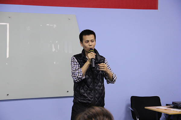 源碼太陽能路燈，太陽能路燈廠家，太陽能路燈價(jià)格