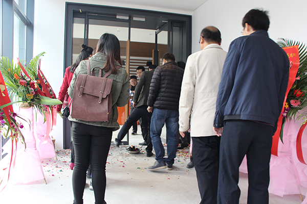 源碼太陽(yáng)能路燈，太陽(yáng)能路燈廠家，太陽(yáng)能路燈價(jià)格