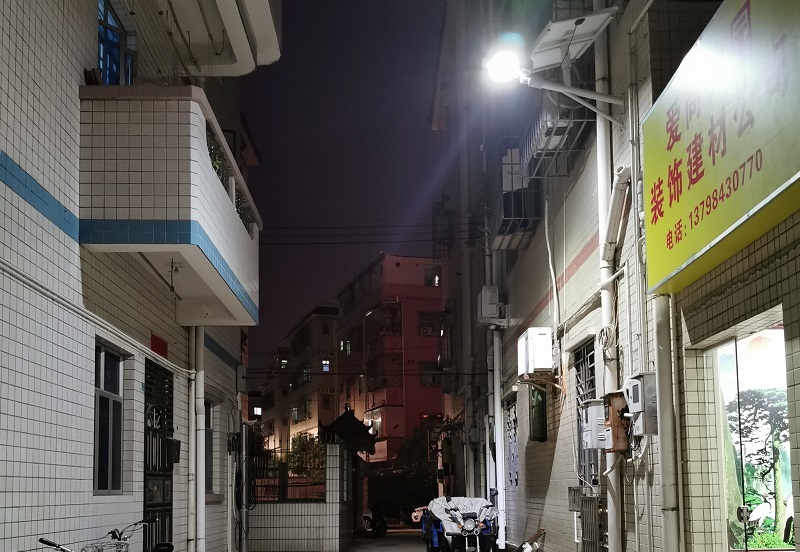 分體式太陽能路燈的安裝高度計算方